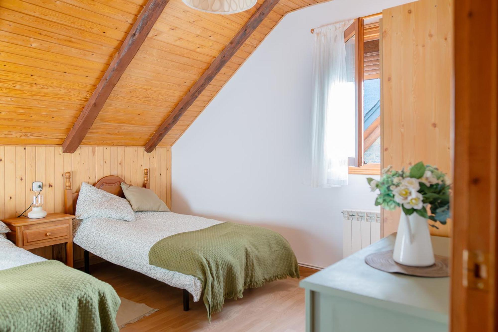 Apartamento La Buhardilla Del Boscache San Juan De Plan Kamer foto